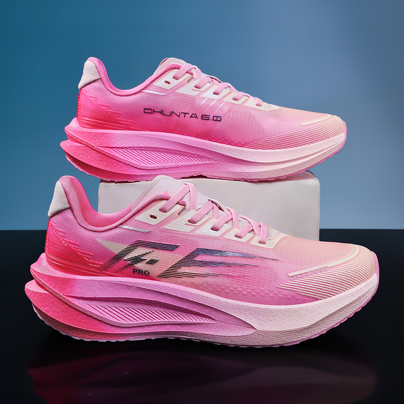 Oryginalne męskie buty do bieg – Running Gear Ladies recenzja i cena
