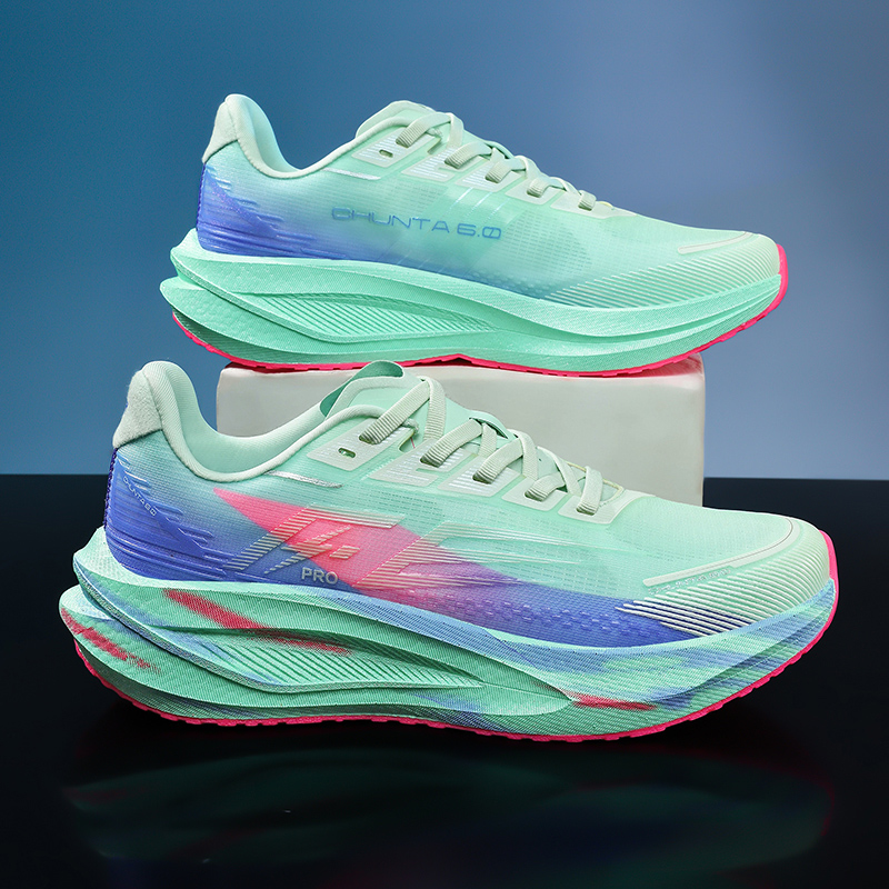 Oryginalne męskie buty do bieg – Running Gear Ladies recenzja i cena
