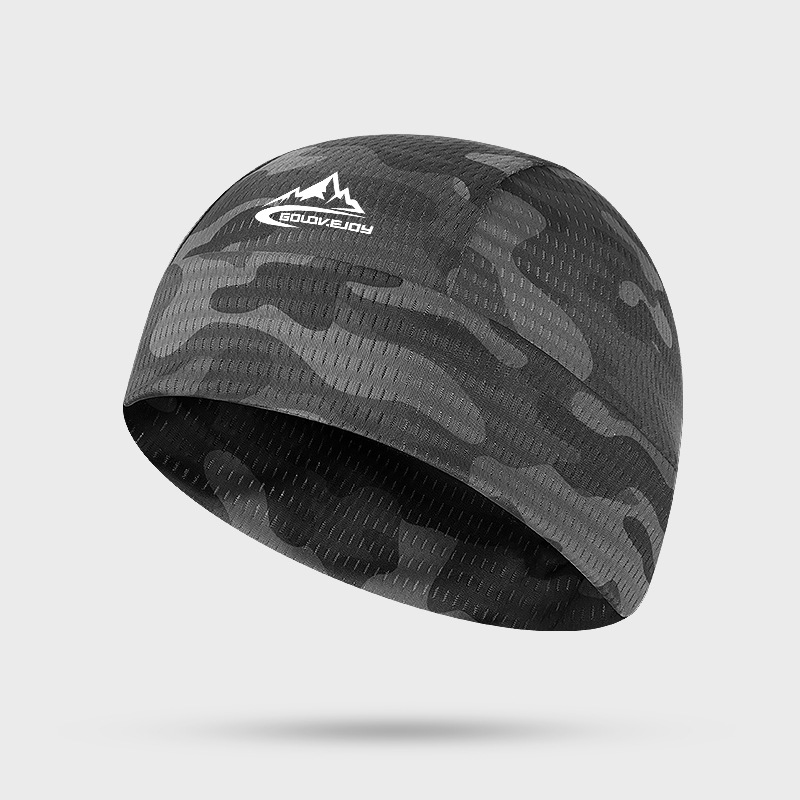 Chłodząca czapka z daszkiem z  – Running Gear Hat recenzja i cena