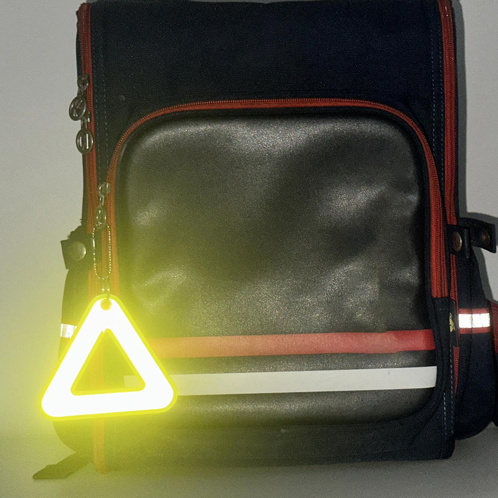 Odblaskowe wisiorki trójkątne, – Running Visibility Gear recenzja i cena